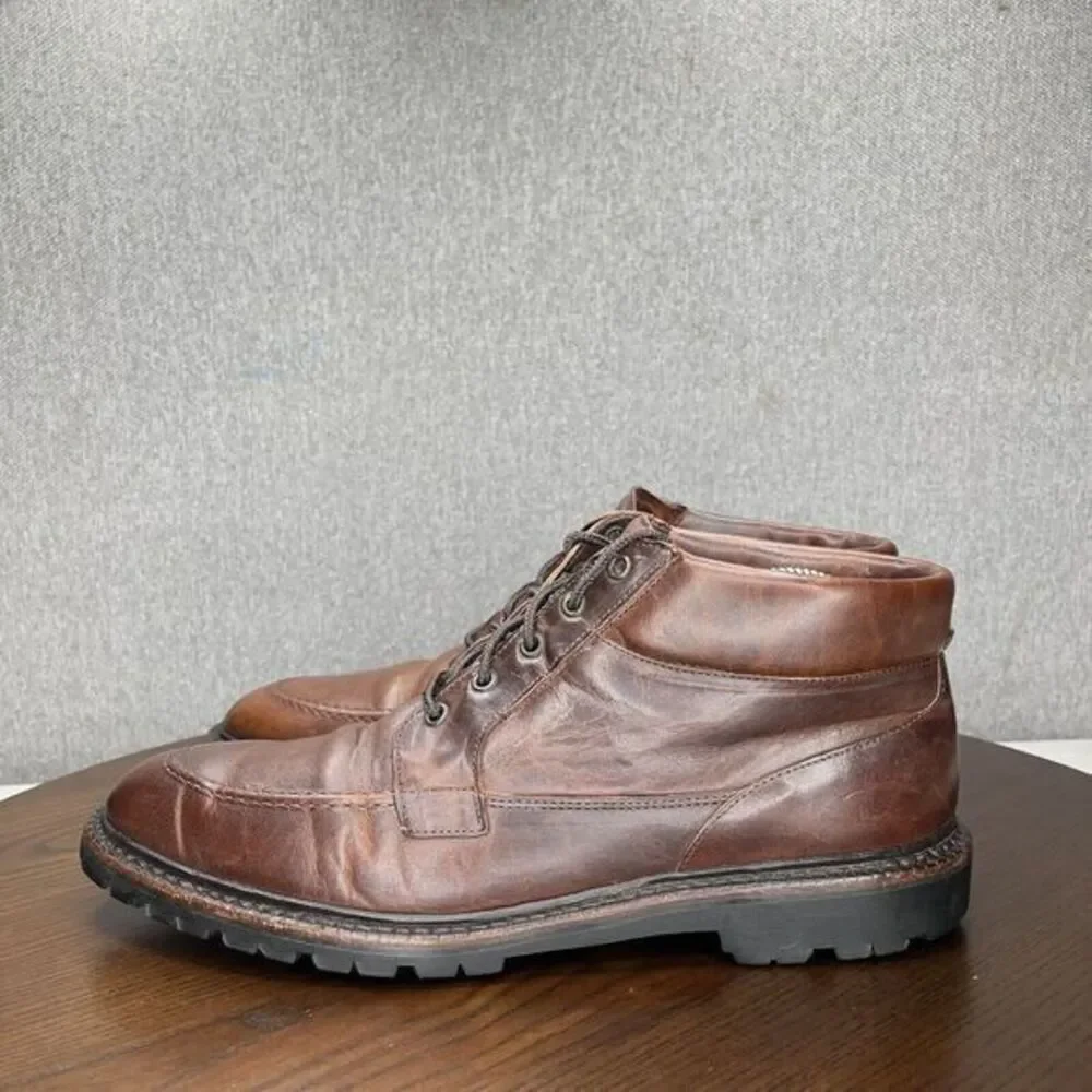 Allen Edmonds Cascade Chukka Boots‎ Men's 9.5B Brown Leather Vibram Moc Toe 6164